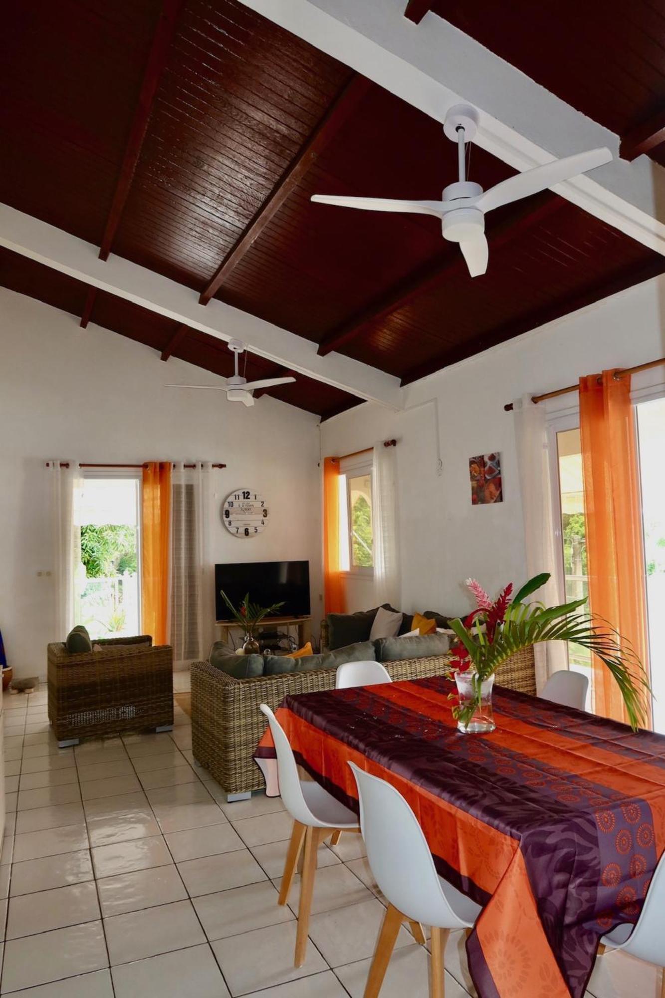 דסהייס Villa Sunrise מראה חיצוני תמונה